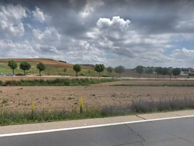 Terreno en venta en Ajalvir, Madrid