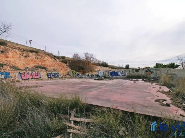 Terreno en venta en Antequera, Andalucía