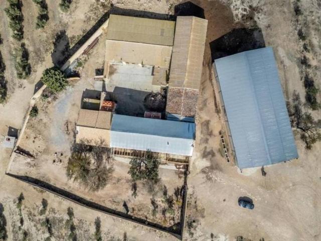 Terreno en venta en Comarca de Los Montes, Andalucía