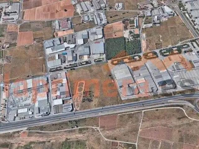 Terreno en venta en Alaquàs, València / Valencia