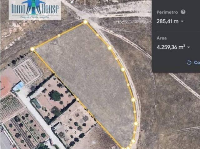 Terreno en venta en Albacete, Castilla-La Mancha