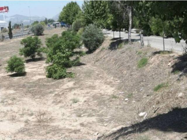 Terreno en venta en Albolote