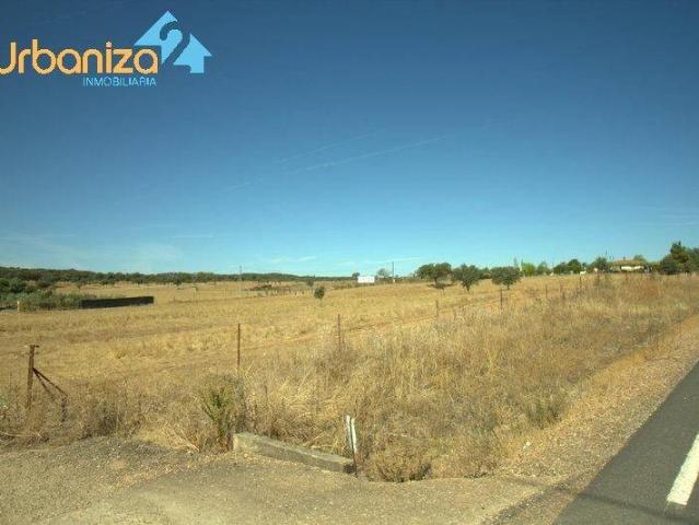 Terreno en venta en Alburquerque Terreno en venta en Alburquerque