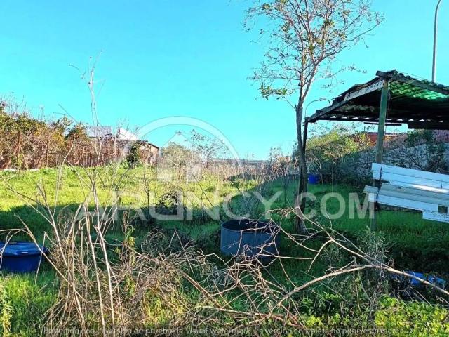 Terreno en venta en Alcalá De Guadaíra, Andalucía