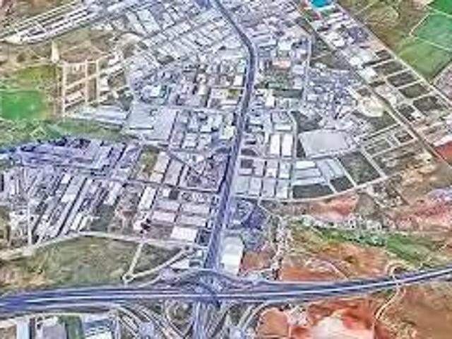 Terreno en venta en Alcalá De Guadaíra, Andalucía