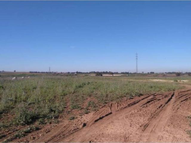 Terreno en venta en Alcalá De Guadaíra, Andalucía
