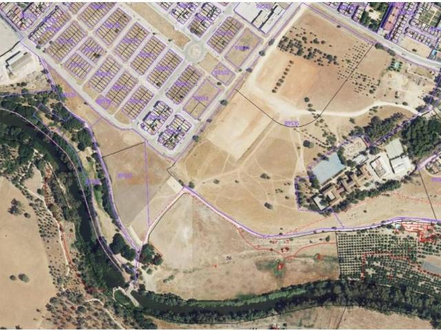 Terreno en venta en Alcalá De Guadaíra, Andalucía