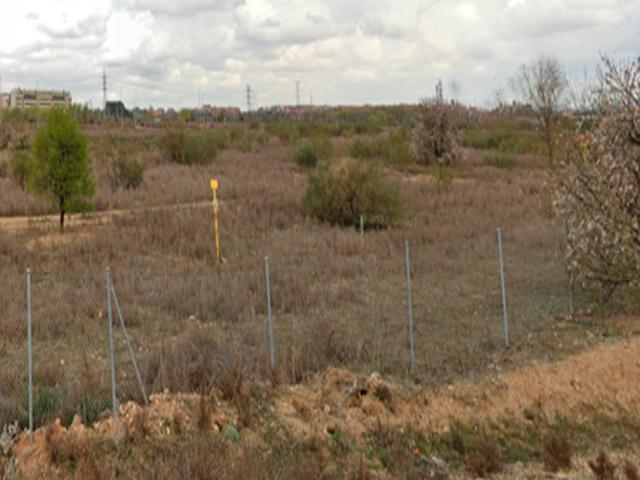 Terreno en venta en Alcalá De Henares, Madrid