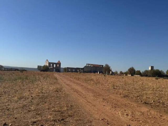 Terreno en venta en Alcalá De Henares, Madrid