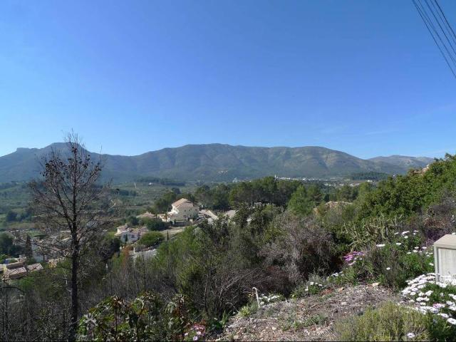 Terreno en venta en Alcalalí