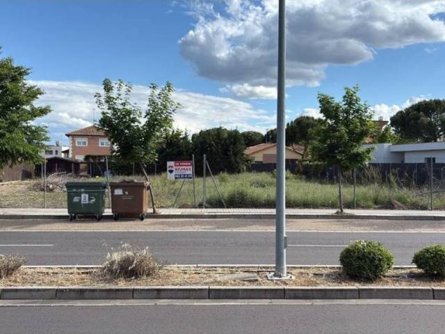 Terreno en venta en Aldeamayor De San Martín, Castilla y León