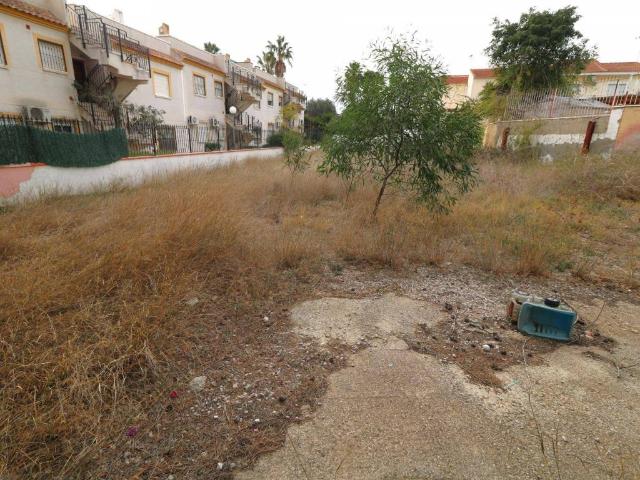 Terreno en venta en Algorfa
