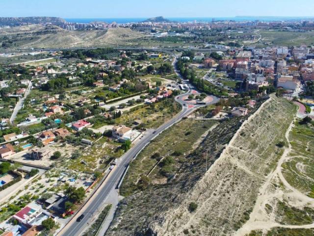 Terreno en venta en Villafranquesa, l'Alacantí