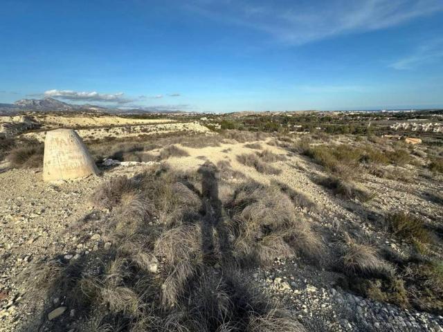 Terreno en venta en l'Alacantí, Valencia