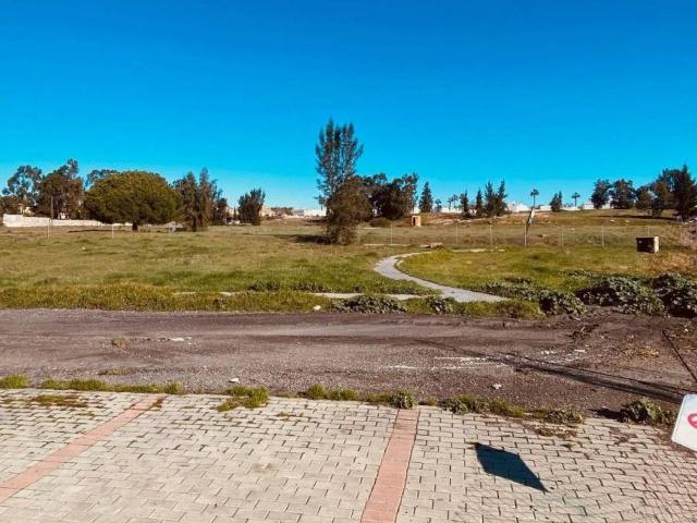 Terreno en venta en Comarca Metropolitana de Huelva, Andalucía