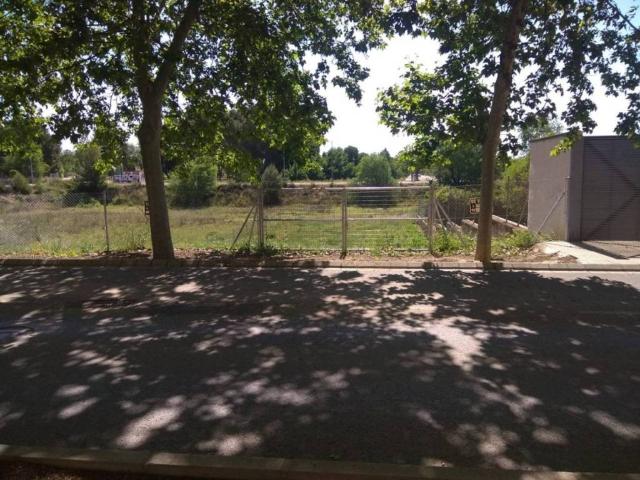 Terreno en venta en Almansa, Castilla-La Mancha