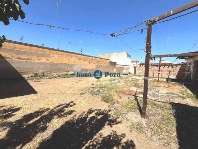 Terreno en venta en Tierra de Barros, Extremadura