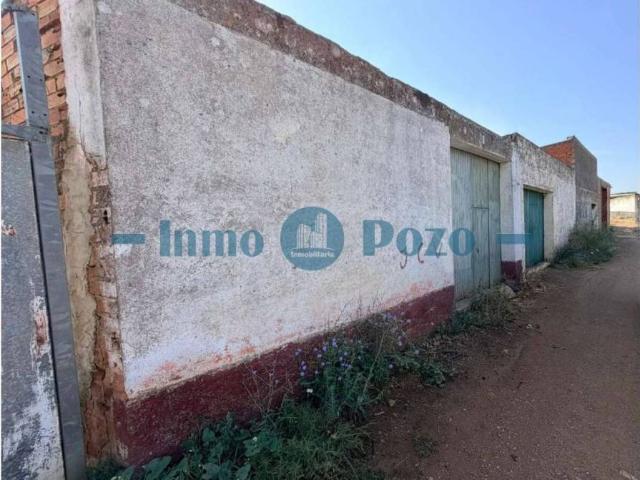 Terreno en venta en Tierra de Barros, Extremadura
