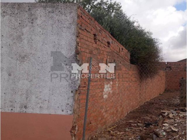 Terreno en venta en Tierra de Barros, Extremadura