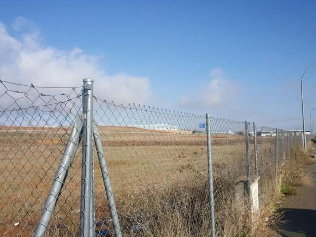 Terreno en venta en Alovera, Guadalajara