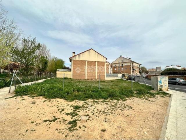 Terreno en venta en Alovera, Guadalajara