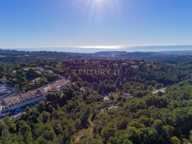Terreno en venta en la Marina Baixa, Valencia