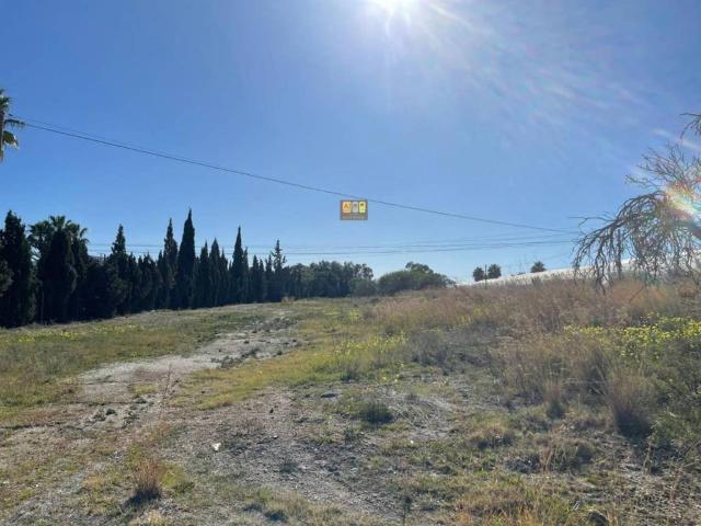 Terreno en venta en la Marina Baixa, Valencia