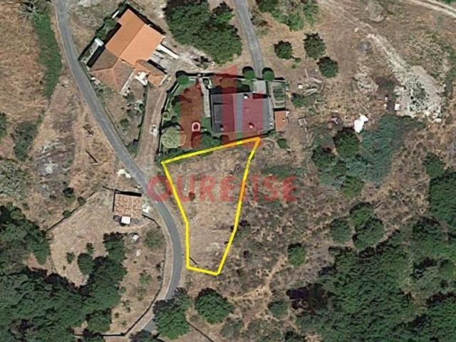Terreno en venta en Amoeiro, Ourense