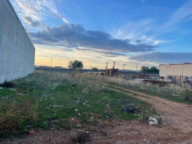Terreno en venta en Argamasilla De Calatrava, Castilla-La Mancha