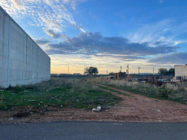 Terreno en venta en Argamasilla De Calatrava