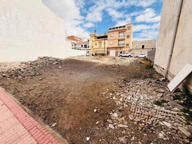Terreno en venta en Guargacho, Arona