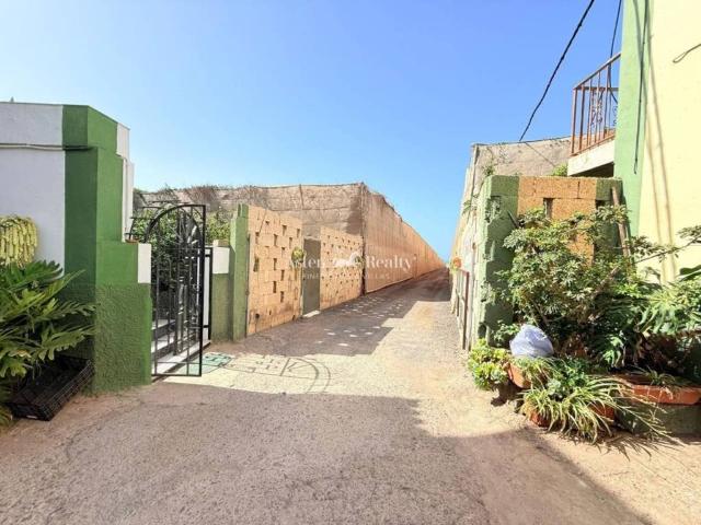 Terreno en venta en Arona, Canarias
