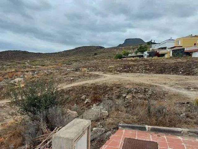 Terreno en venta en Los Cristianos, Arona