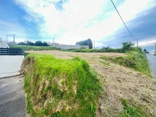 Terreno en venta en Oseiro, A Coruña