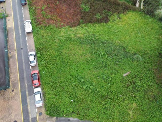 Terreno en venta en El Pozón, Avilés