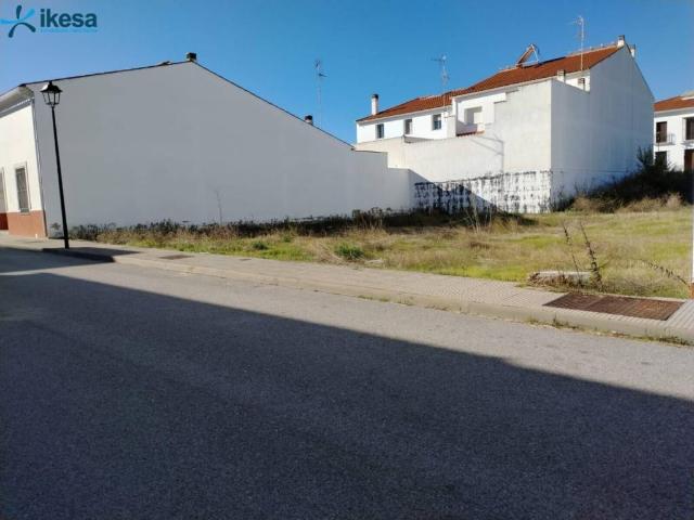 Terreno en venta en Azuaga, Extremadura