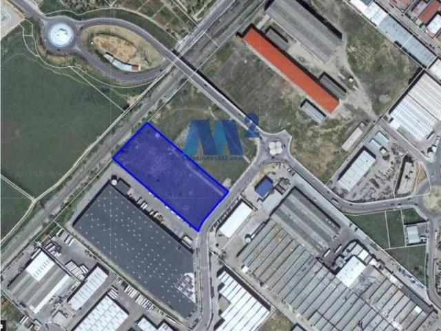 Terreno en venta en Azuqueca De Henares, Castilla-La Mancha