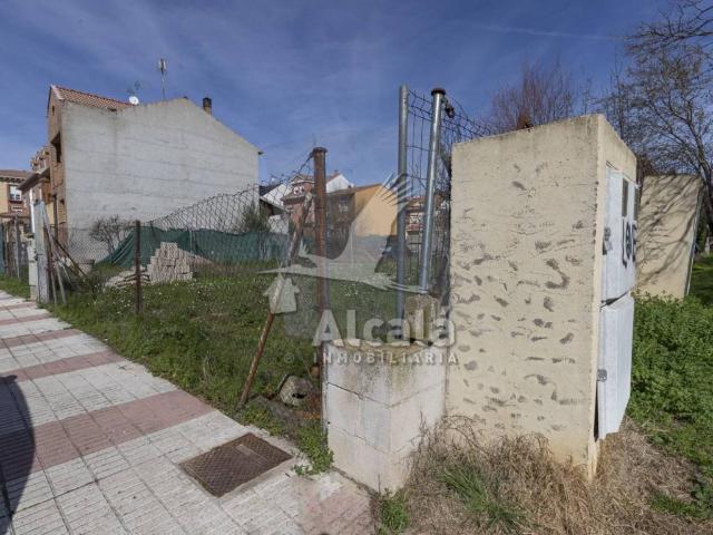 Terreno en venta en Azuqueca De Henares, Castilla-La Mancha