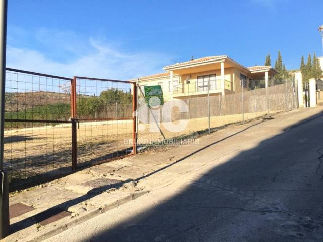 Terreno en venta en Baena, Andalucía