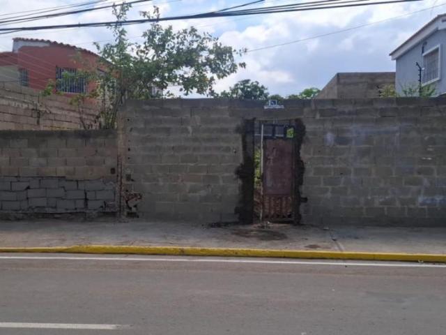 Terreno en venta en Barcelona, Amazonas