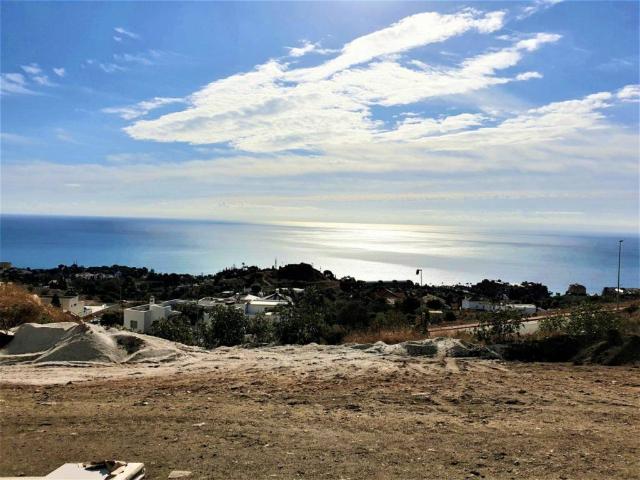 Terreno en venta en Benalmádena