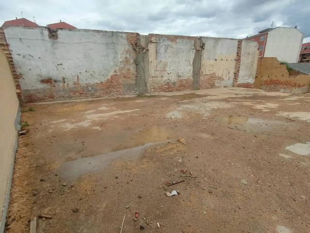 Terreno en venta en El Pinar, Benavente