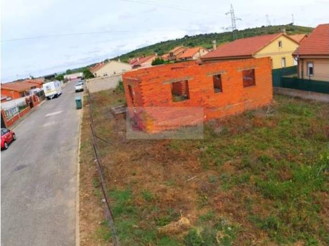 Terreno en venta en Benavides, Castilla y León