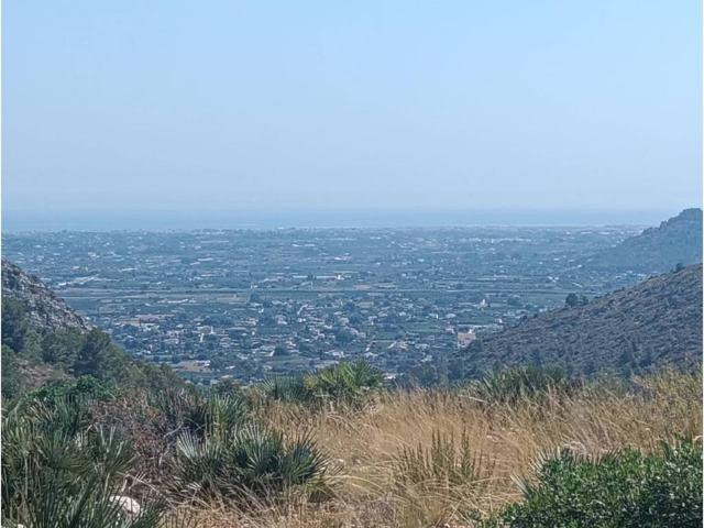 Terreno en venta en la Marina Alta, Valencia