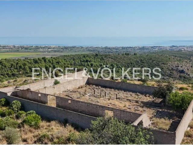 Terreno en venta en la Marina Alta, Valencia