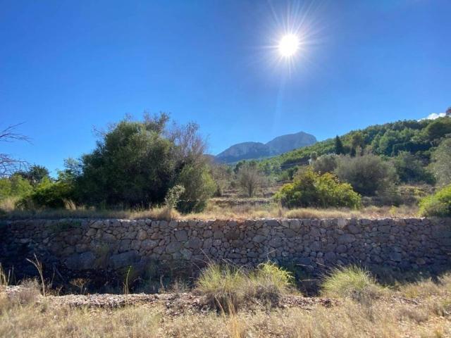 Terreno en venta en la Marina Alta, Valencia