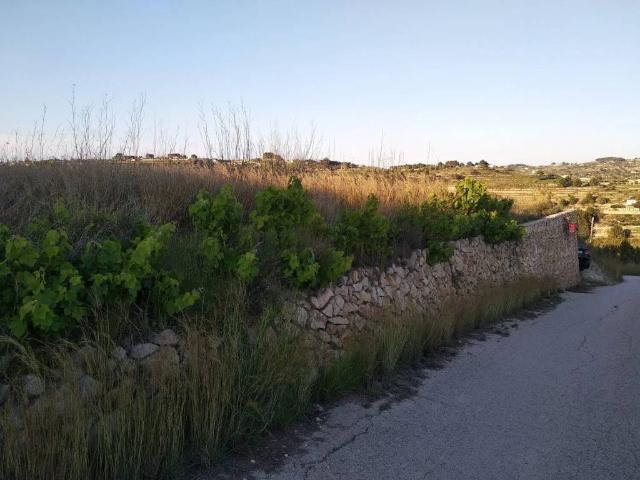 Terreno en venta en la Marina Alta, Valencia