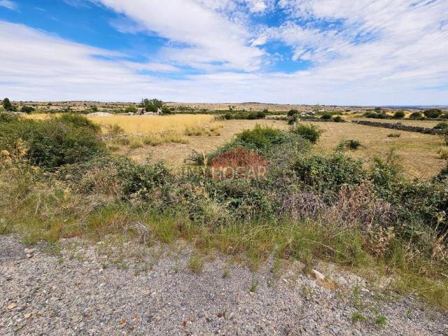 Terreno en venta en Berrocalejo De Aragona, Castilla y León