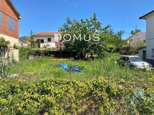 Terreno en venta en Garrotxa, Catalunya
