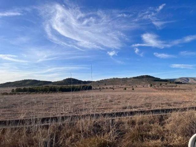 Terreno en venta en l'Alt Vinalopó / El Alto Vinalopó, Valencia